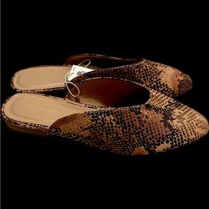 Old Navy snakeskin slides